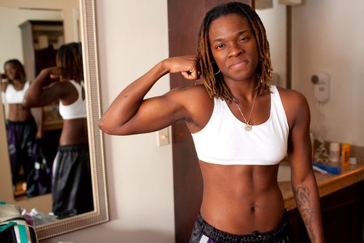 Tiara Brown says guys in the gym get jealous of her body. “I’ve got luscious lips and then I’ve got these guns on my arms.”