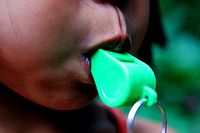 Whistle blow 
