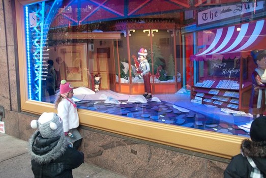 Macy's kept it traditional this year. It presented scenes from the popular Christmas folk story 