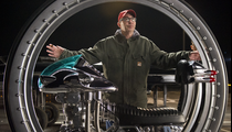 Director Barry Sonnenfeld on the set of 'Men In Black III'