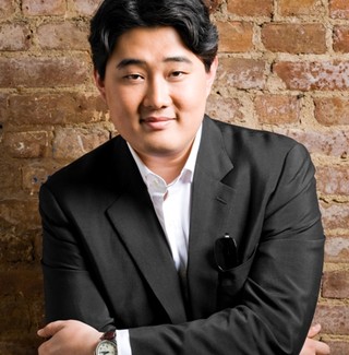 Shenyang, bass-baritone
