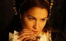 Anna Netrebko opens the season in the title role of <I>Anna Bolena</I>, which had its Met premiere on September 26.