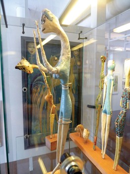 Exhibition case, Smoking Phantoms