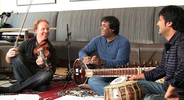 Daniel Hope on violin, Gaurav Mazumdar on sitar and Vishal Nagar on tabla.