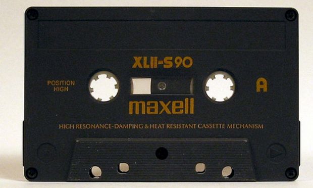 A Maxell XLII-S 90 cassette tape