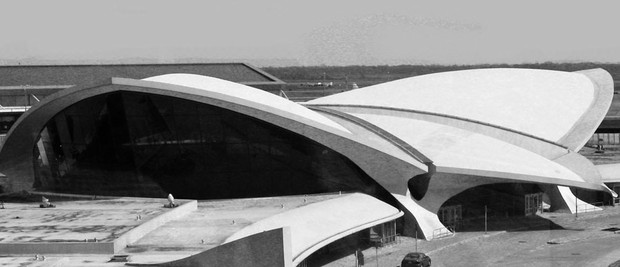 Terminal Five (JetBlue). 2005-2009. Gensler, architects, with Arup. Interiors, The Rockwell Group.