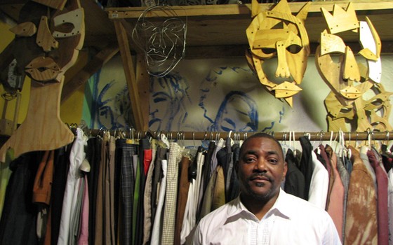 The self-taught Gant has become a leader in Newark’s dynamic gallery scene. He’s an alumnus of the Aljira Gallery’s Emerge program, now celebrating its tenth year.

Aljira’s site: www.aljira.org
