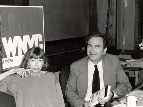 Author Joan Didion poses with Leonard while discussing her book, The Last Thing He Wanted, 1996. 