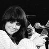 Linda Ronstadt performing in 1970