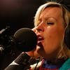 Alice Russell performs in the Soundcheck studio.
