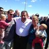 New Jersey Governor Chris Christie greets voters on the Asbury Park boardwalk on Memorial Day 2013.