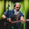 American Songwriting Icon Steve Earle Enthralls With Stories and Songs, In-Studio