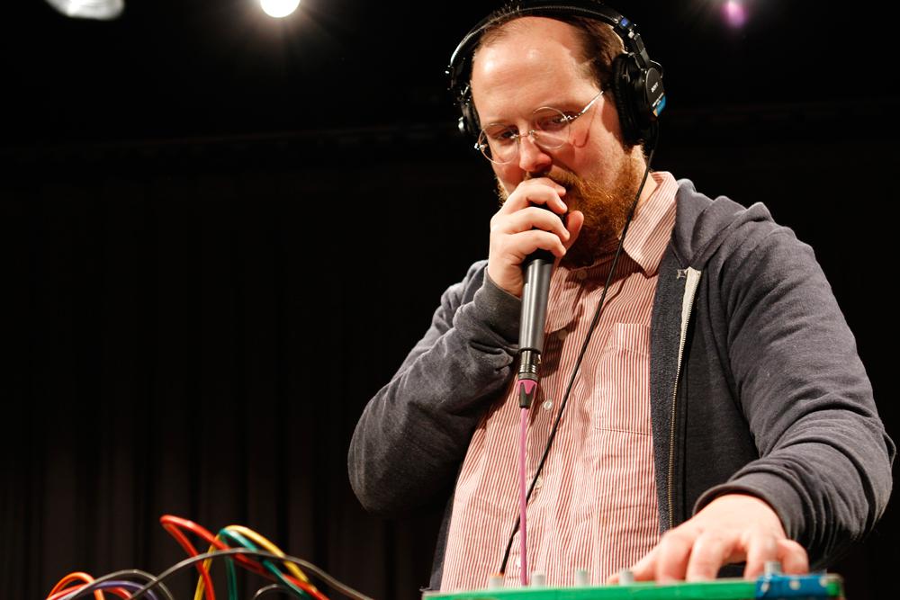 Watch: 'Feel The Lightning' by Dan Deacon (Live In Studio) | New Sounds |  Hand-picked music, genre free