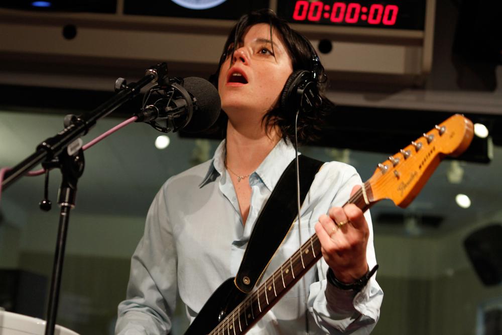 sharonvanetten1.jpg