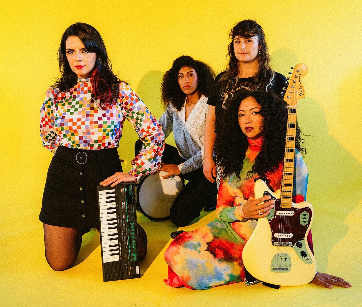 Weekly Music Roundup: Common and Pete Rock, La Luz, Finom