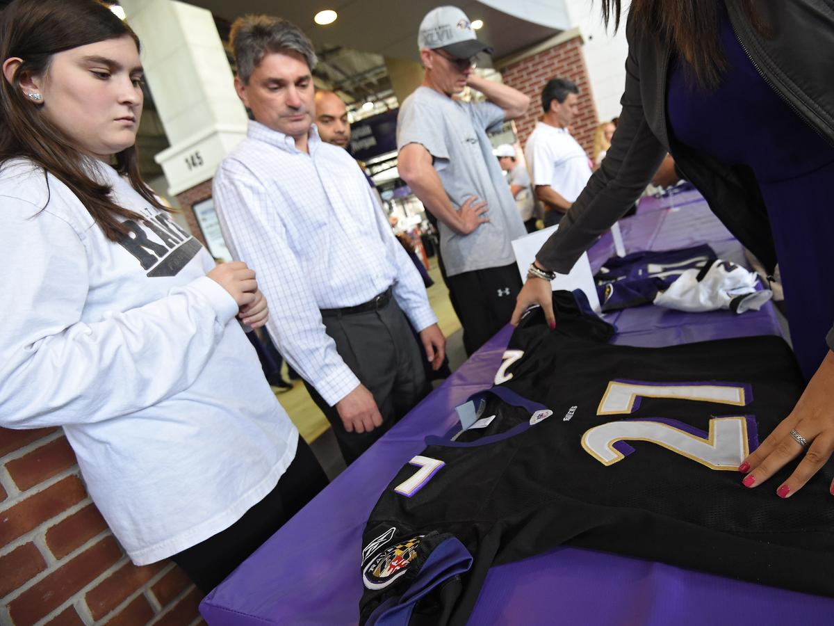 Baltimore Ravens to offer fans Ray Rice jersey exchange - ESPN