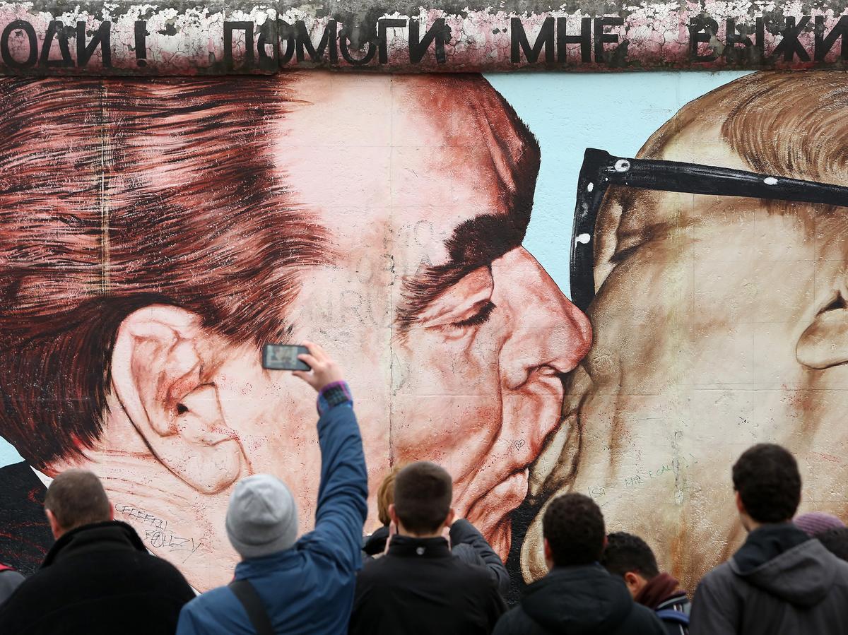 Historic Art, Luxury Apartments Battle Over Berlin's Famous Wall