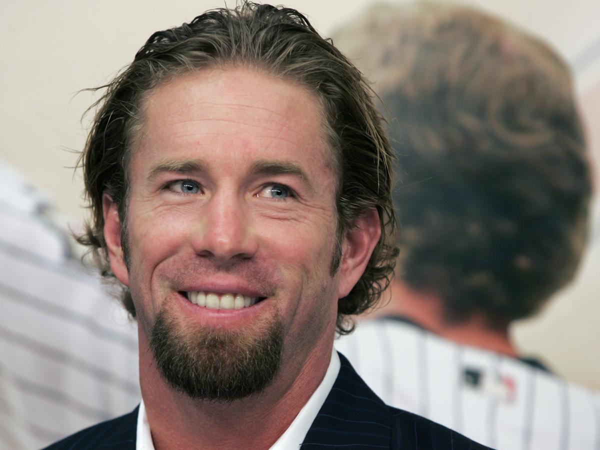 Houston Astro Jeff Bagwell Not Elected To Baseball's Hall Of Fame