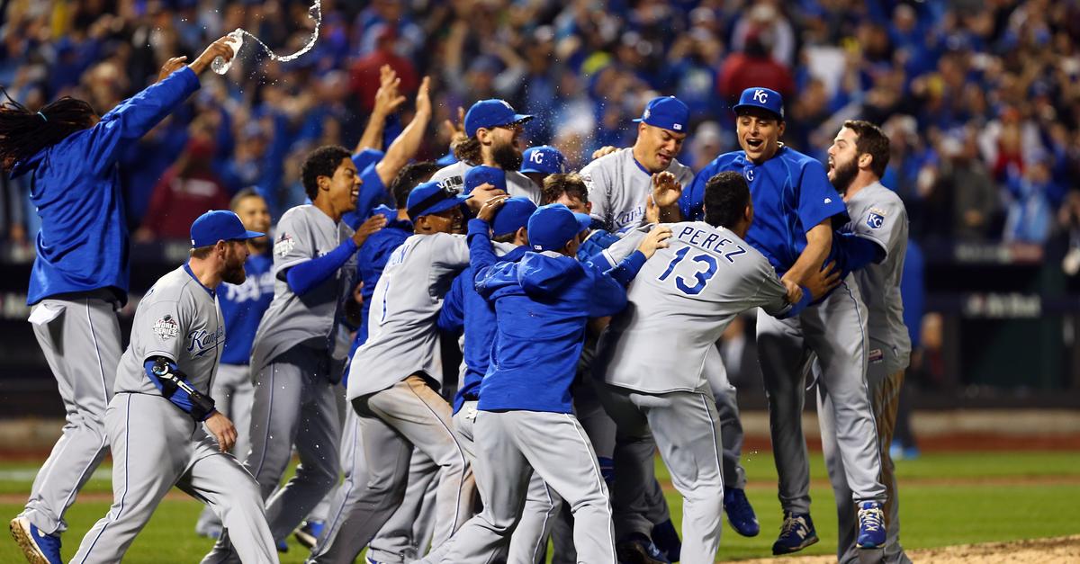 Royals Rally Past Mets for First World Series Title Since 1985