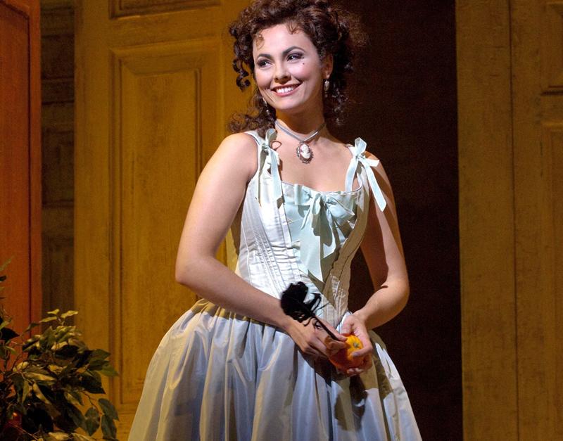 Warm Up: Isabel Leonard Seeks a Quiet Place - Operavore - WQXR Warm Up: Isabel Leonard Seeks a Quiet Place - Operavore - WQXR