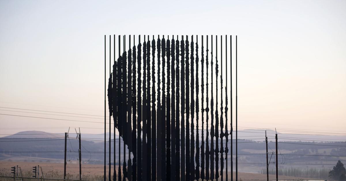 klinke flydende brutalt The Neuroscience of the Mandela Effect | Studio 360 | WNYC