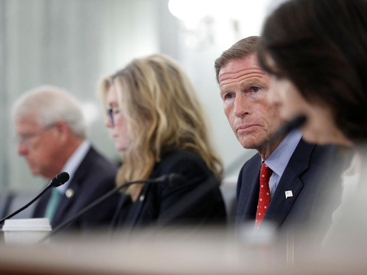 What Sen. Blumenthal's 'finsta' flub says about Congress' grasp of Big Tech | NPR Article | WNYC