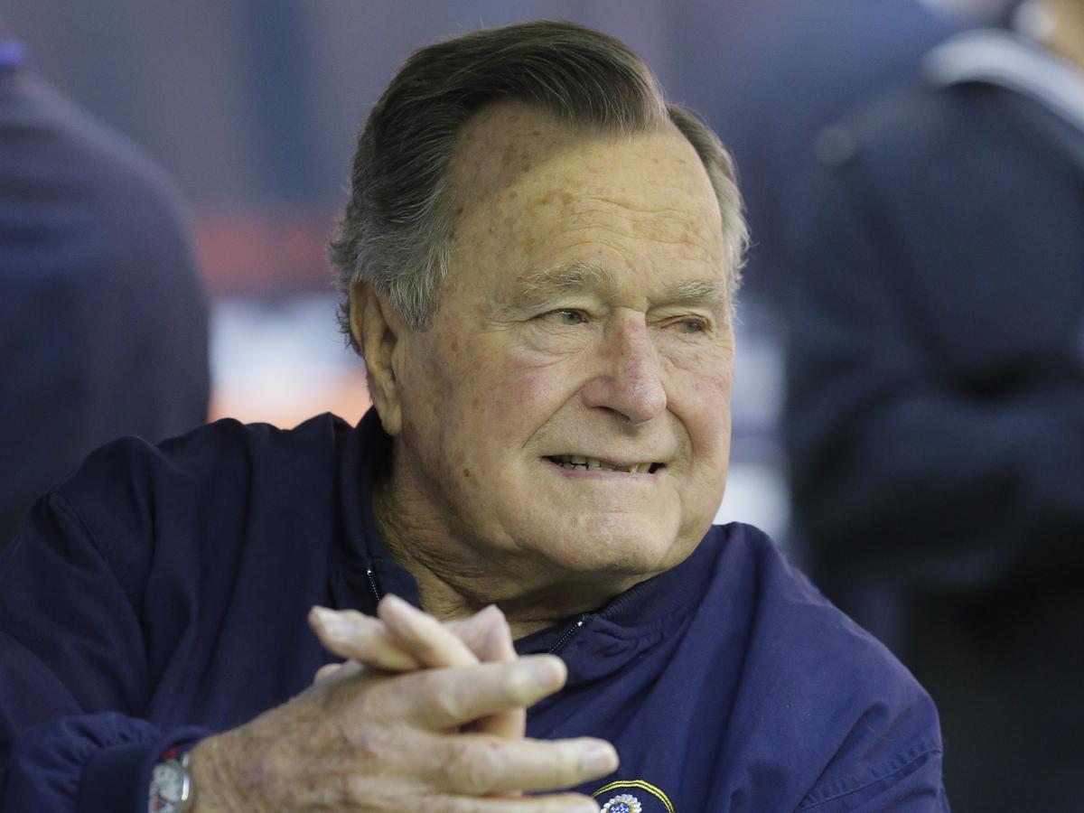 George Hw Bush Falls Breaks Bone In Neck But Will Be Fine Wnyc New York Public Radio