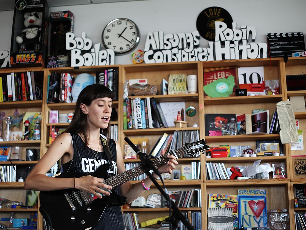 Desk concert. @��:в ютубе: Mitski: NPR Music tiny Desk Concert. Tiny Desk Concert Tash Sultana. NPR Music tiny Desk Concert behind the Scene.