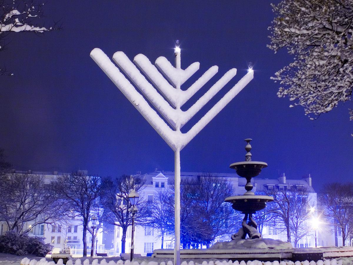 Hanukkah Lights 2015 WNYC New York Public Radio, Podcasts, Live