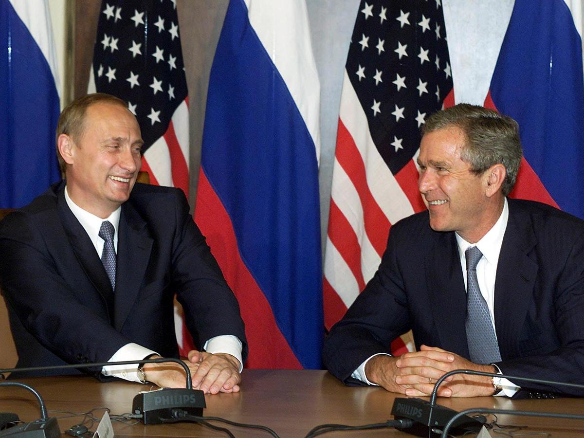 Владимир Путин и Джордж Буш
