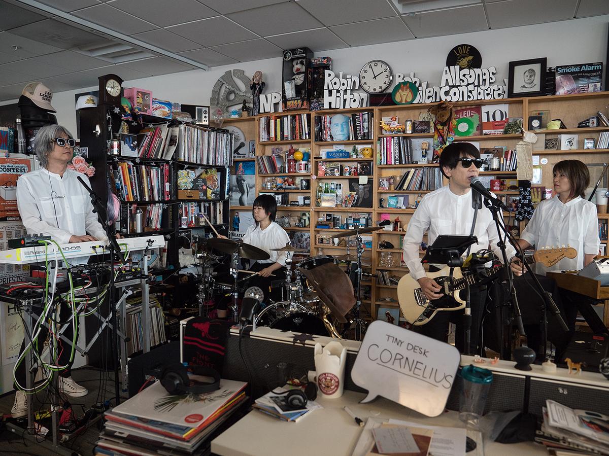 Desk concert. NPR tiny Desk. SSINGSSING: NPR Music tiny Desk Concert. NPR Music. Carnelius.