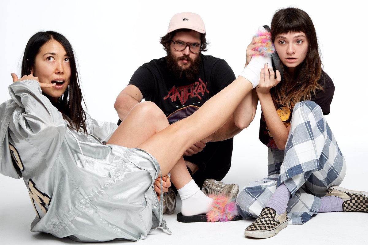 Weekly Roundup: Cherry Glazerr & Distant Shore | WNYC Studios