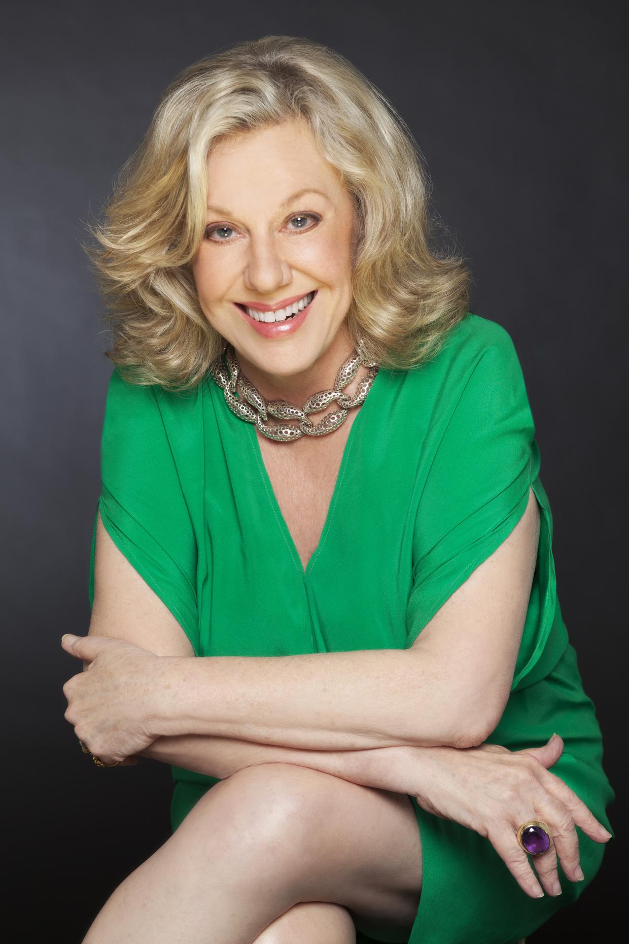 Is This The End For Erica Jong? The Dementia Speculation Intensifies - 9btz5i7