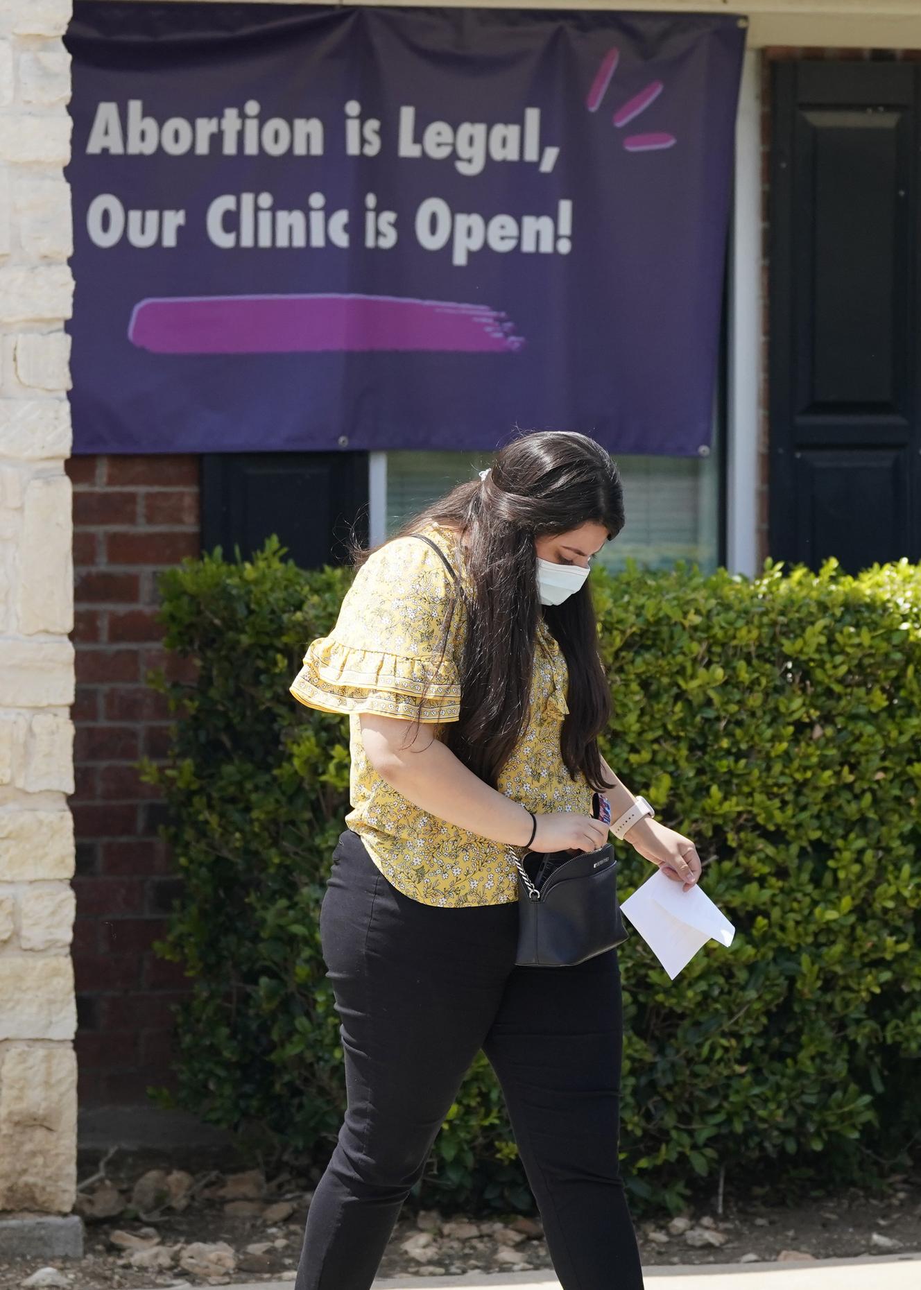 Texas Abortion Providers Grapple With New Reality Under Restrictive Law ...