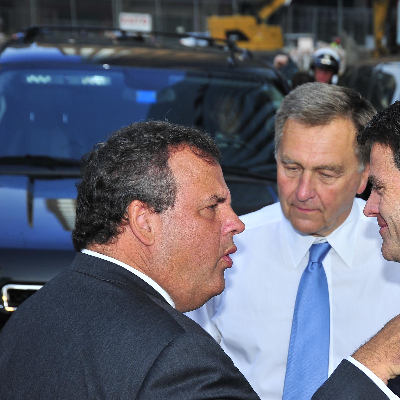 Christie's Taxpayer-Funded Lawyers Increase Work on Bridgegate Case