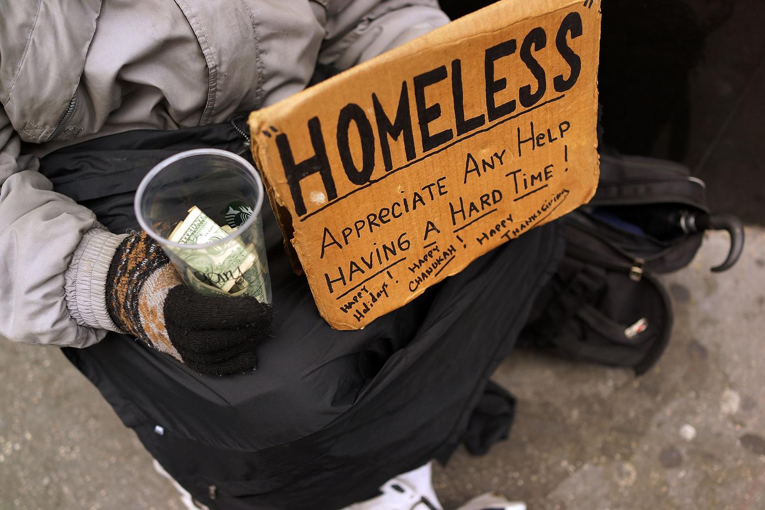 New York City On Track To Reduce Homelessness Report Wnyc New York Public Radio Podcasts 8582