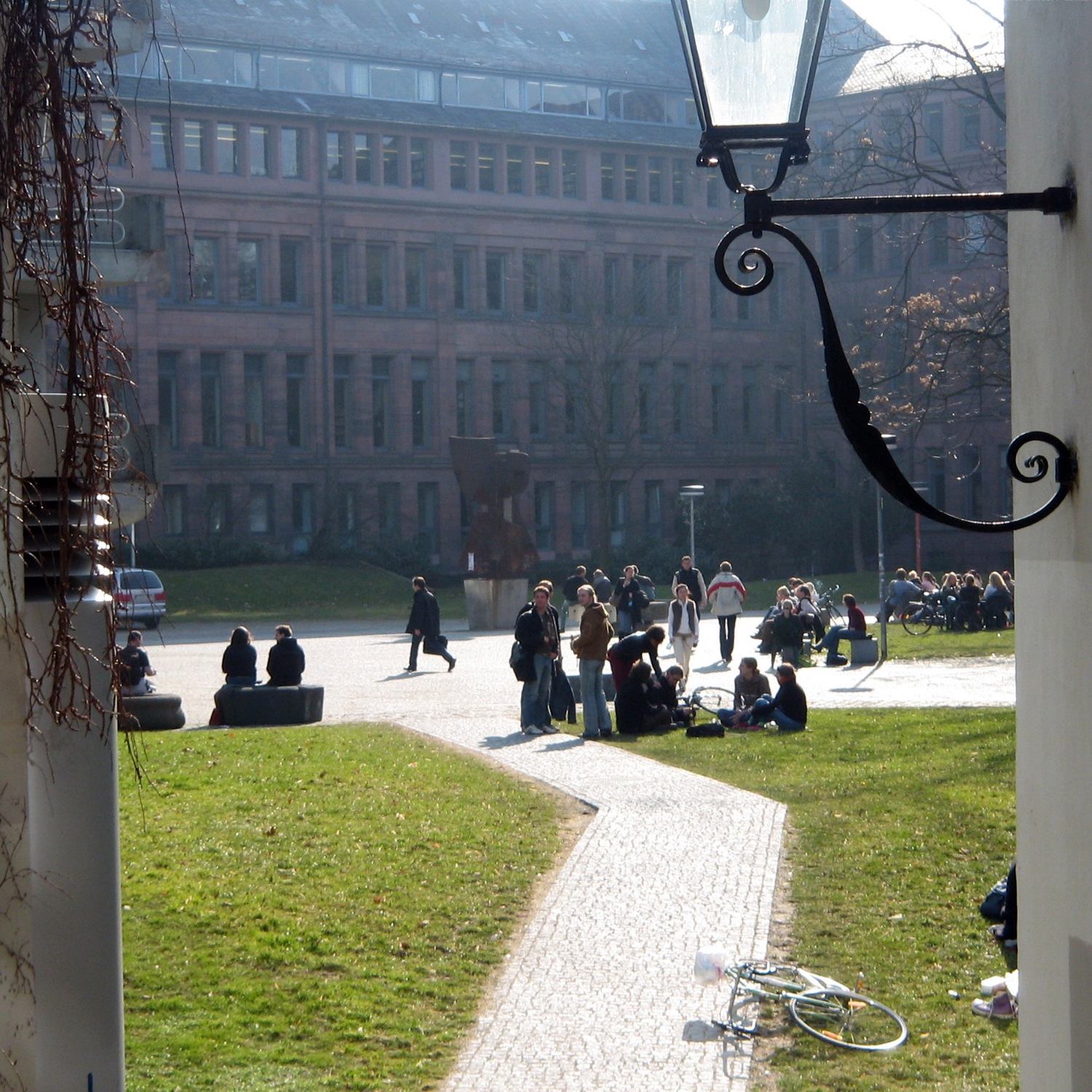 Campus Politics; ACA Advice; Introverts & Love; Candidates' Wives | The