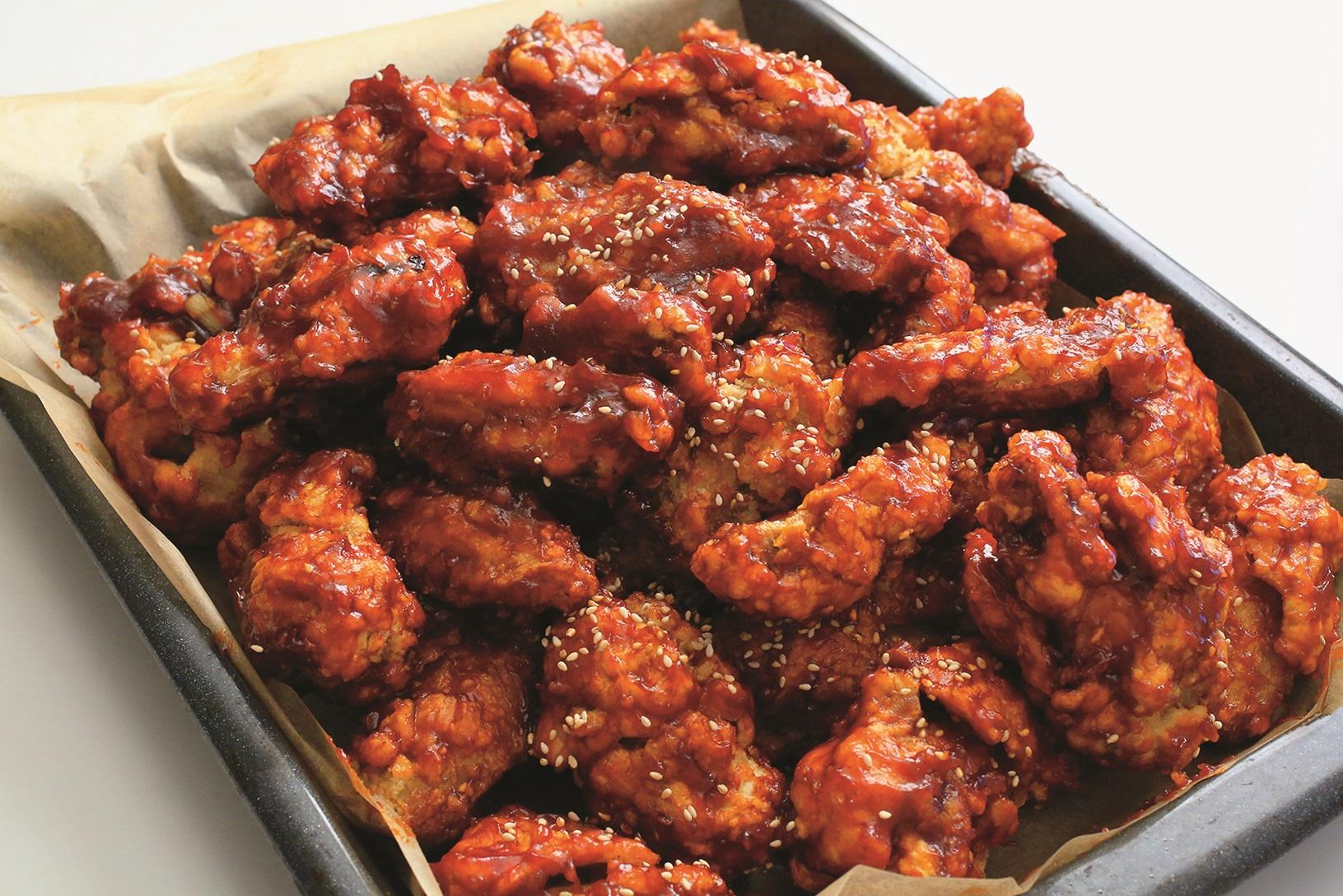 sweet-and-spicy-korean-fried-chicken-delishably