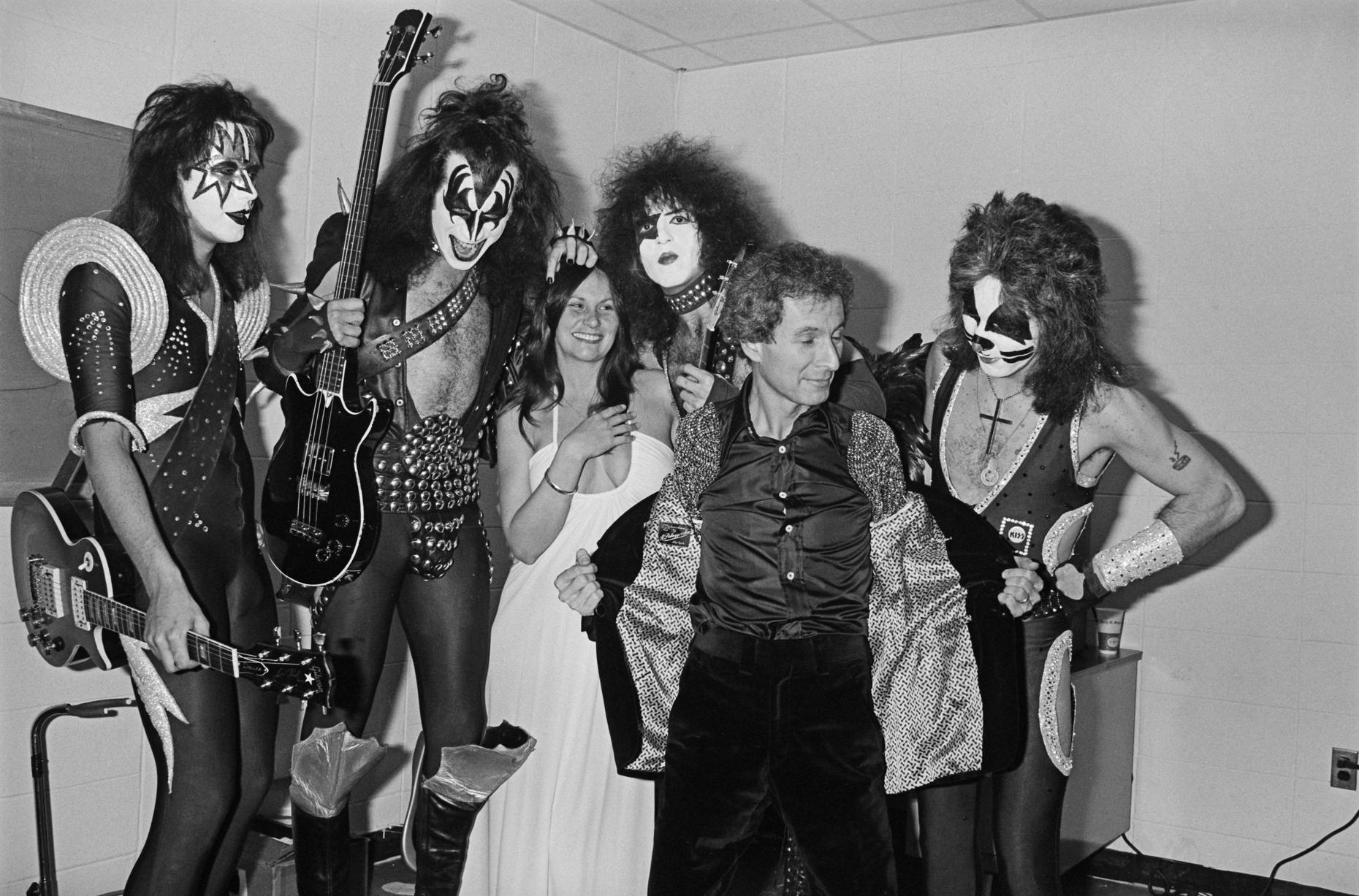 thank-ron-delsener-for-new-york-s-most-famous-concerts-all-of-it