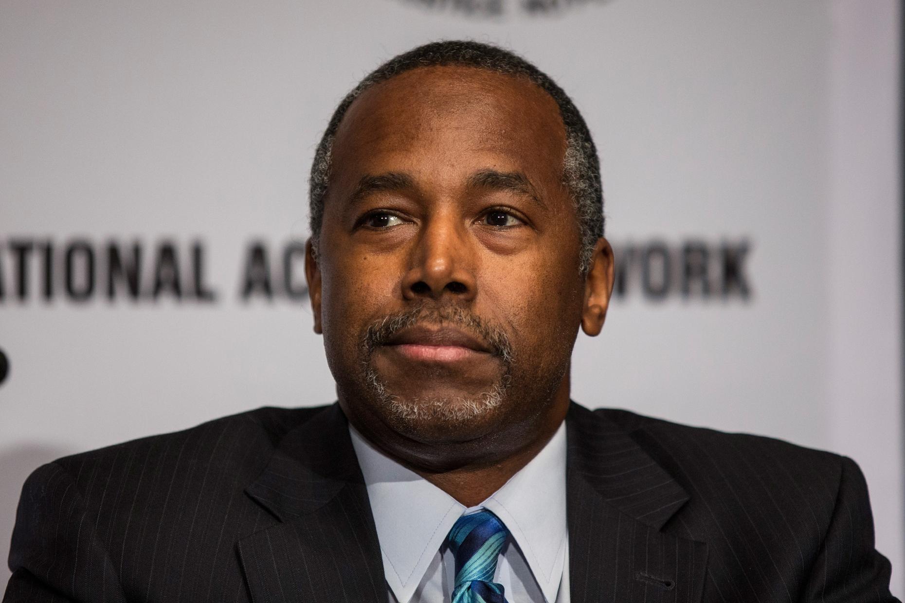 Famed Egyptologist: Ben Carson 'Completely Wrong' About Pyramids | The ...