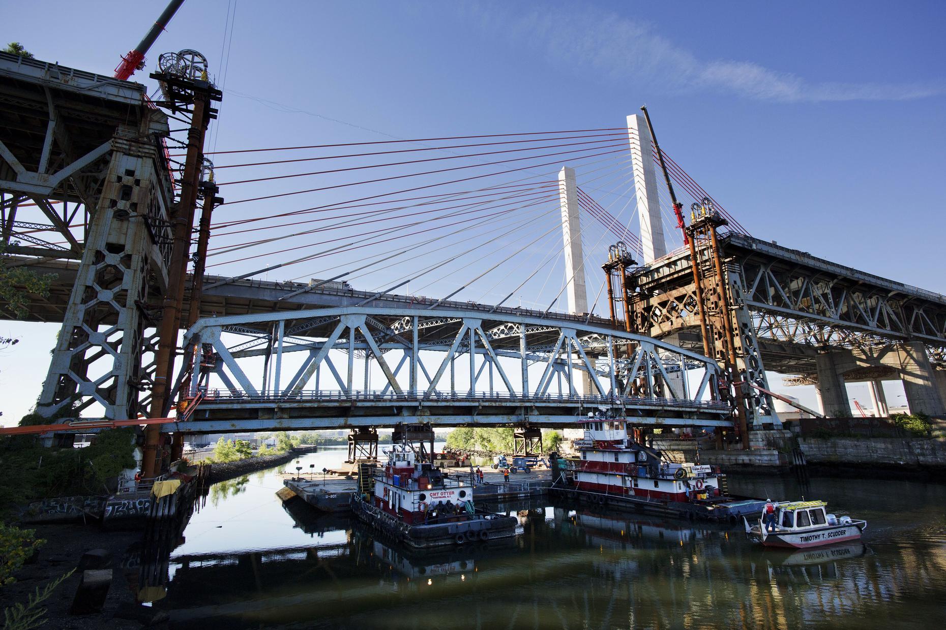 The Kosciuszko Bridge Is Energetically Falling Down WNYC New York the-kosciuszko-bridge-is-energetically-falling-down-wnyc-new-york