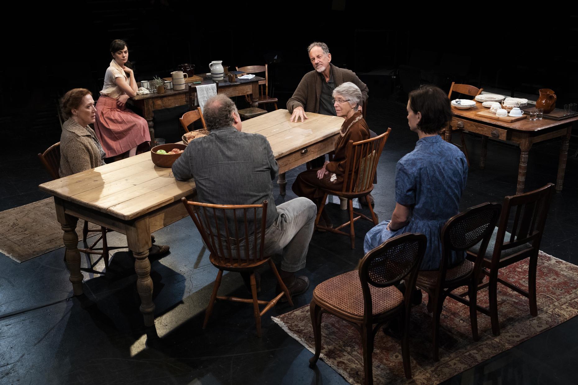 Review Exquisite New 'Uncle Vanya' Is Intimate, Resonant WNYC New