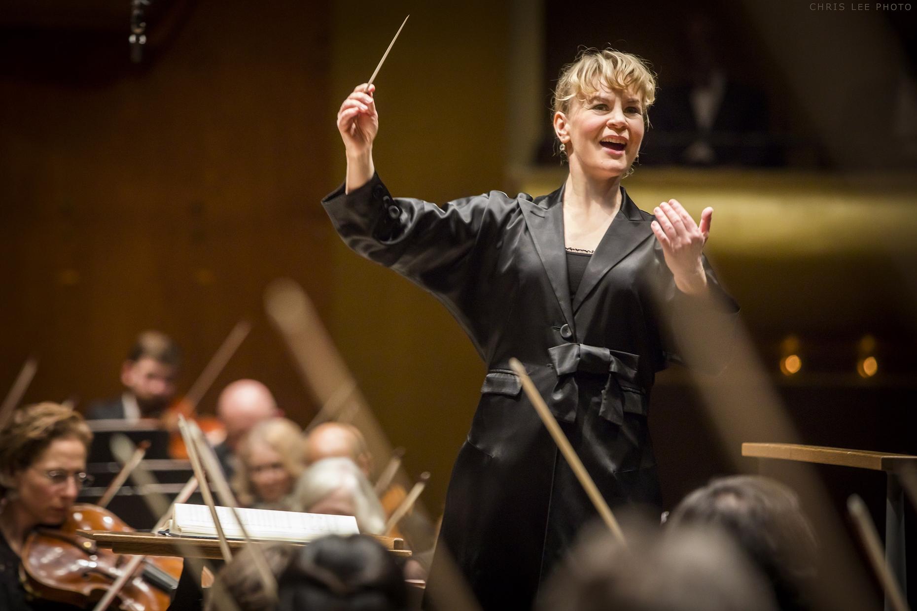 the-new-york-philharmonic-with-conductor-susanna-m-lkki-carnegie-hall