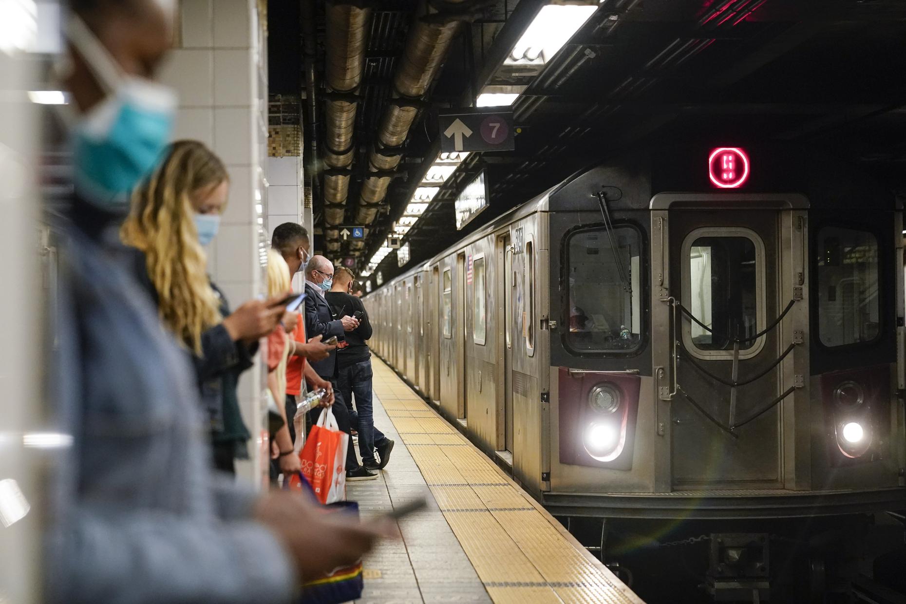 Cameras in the Subway Cars | The Brian Lehrer Show | WNYC