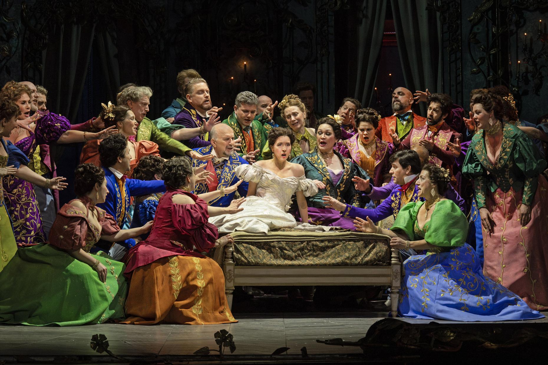 Verdi's La Traviata | Metropolitan Opera | WQXR