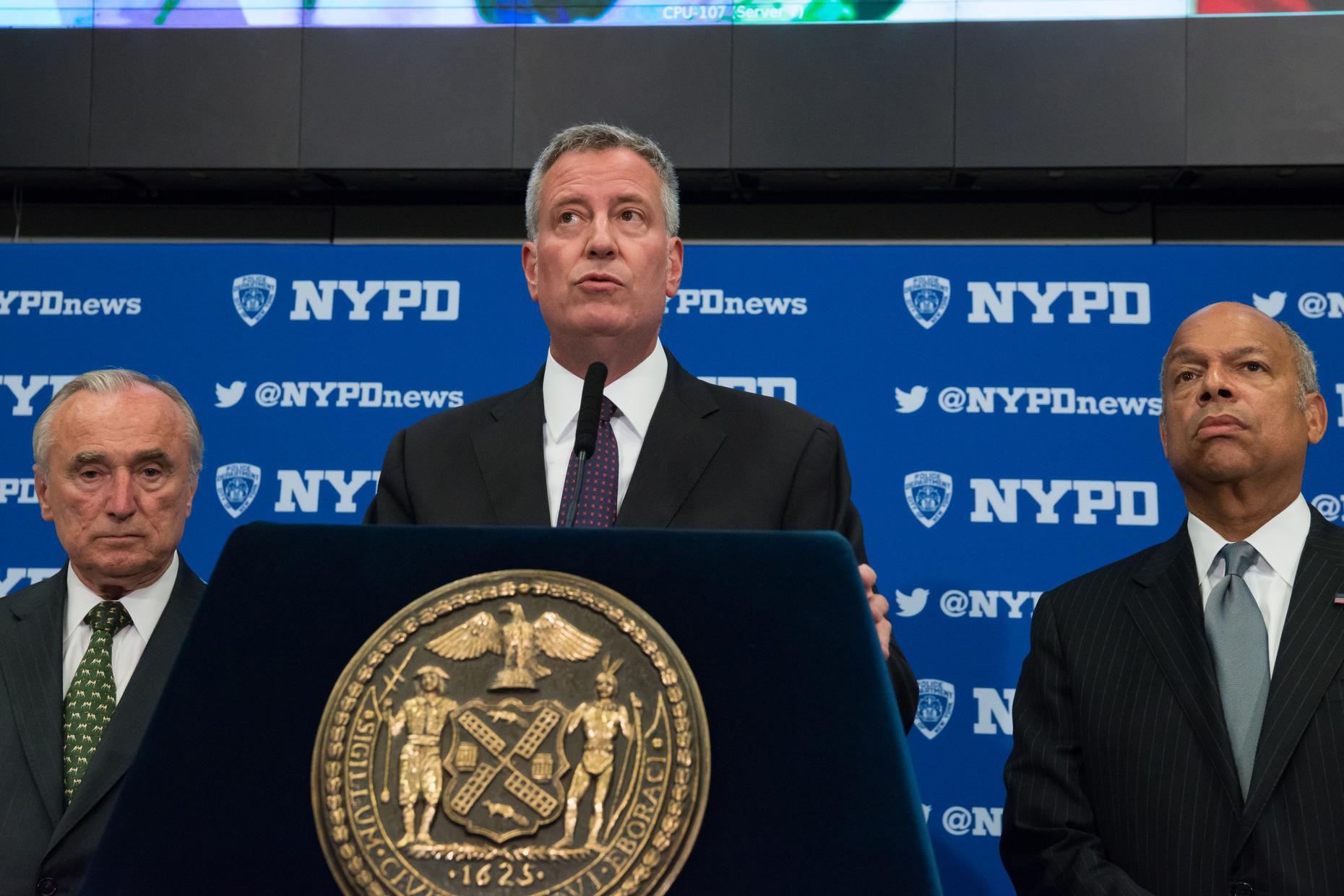 #AskTheMayor: Bill de Blasio on Improving Police and Public Relations ...