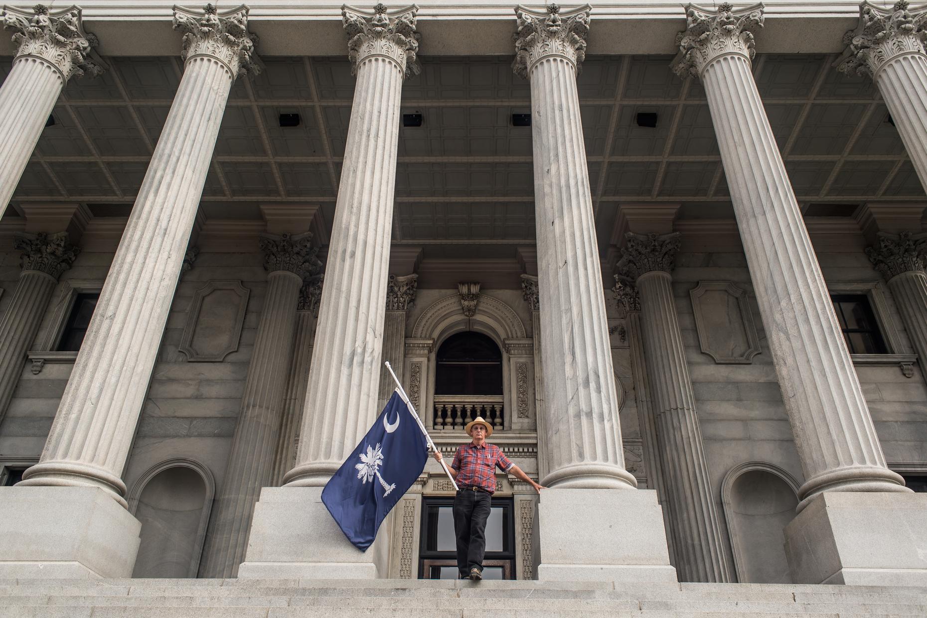 South Carolina Legislators Debate Removing Confederate Flag | The Brian ...