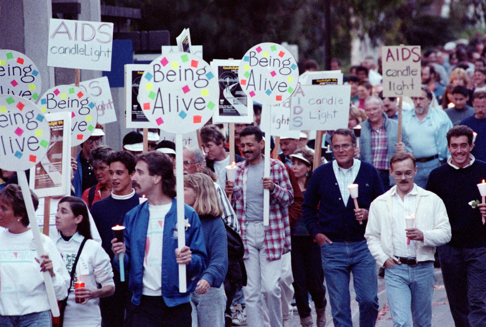 Debunking the AIDS 