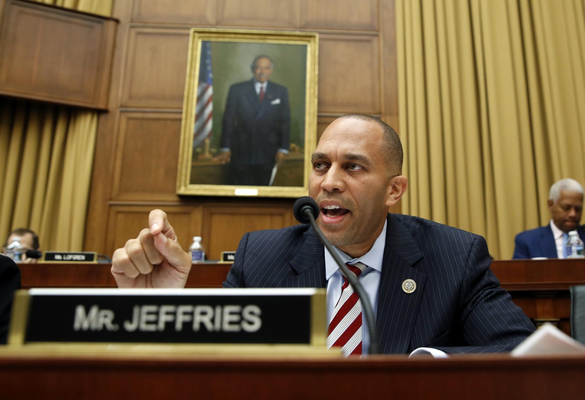 Tuesday Morning Politics With House Minority Leader Hakeem Jeffries ...