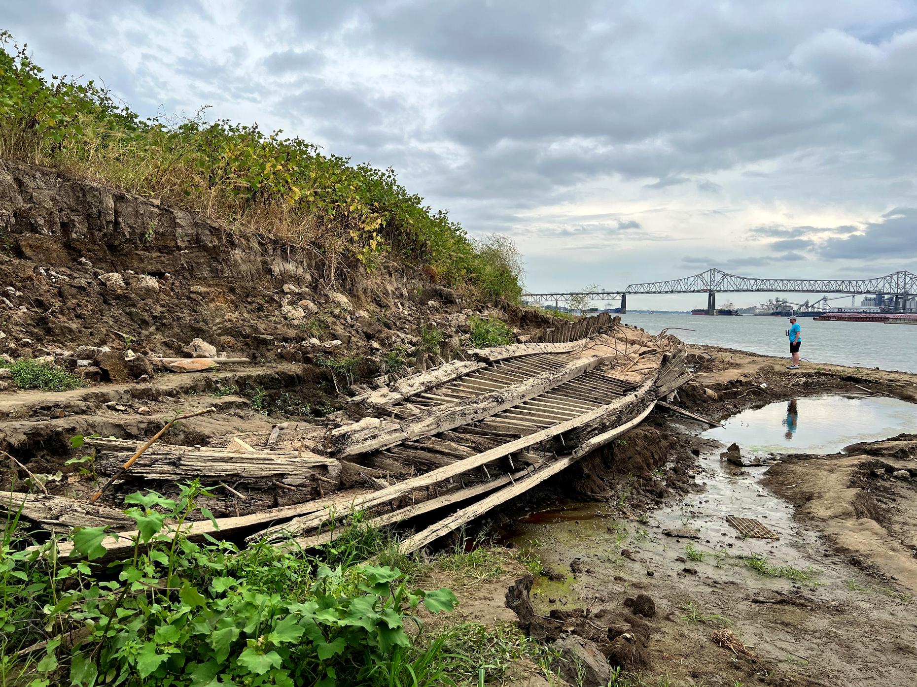 Shipwrecks, Cars, and Human Remains The Mississippi River's Drying Up